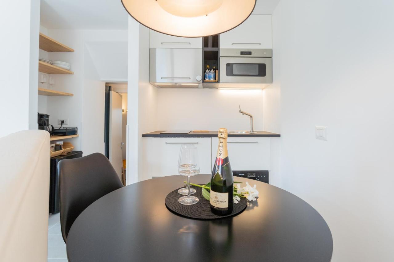 P Terrace - Lake View By Rent All Como Apartment Laglio Luaran gambar